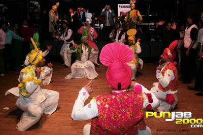 Gabhru Punjab De Bhangra dancers at Kaka Bhaniawala fundraiser  (part 2)