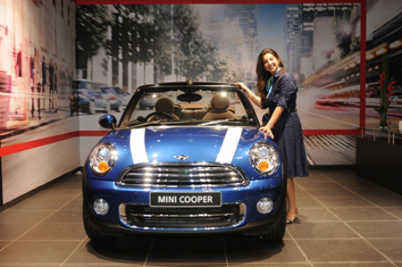 INFINITY CARS APPOINTED AS THE FIRST MINI DEALERSHIP IN INDIA 